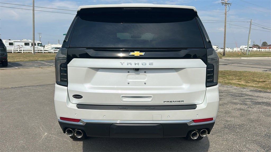 2025 Chevrolet Tahoe Premier photo 3