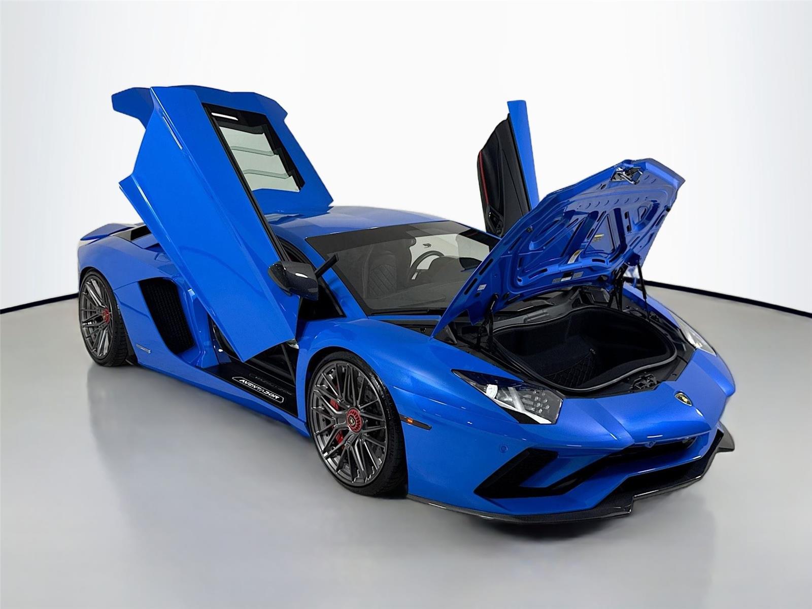 2018 Lamborghini Aventador LP 740-4 S photo 41