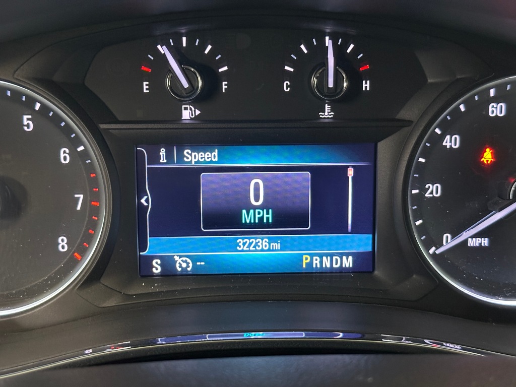 2022 Buick Encore Preferred photo 7