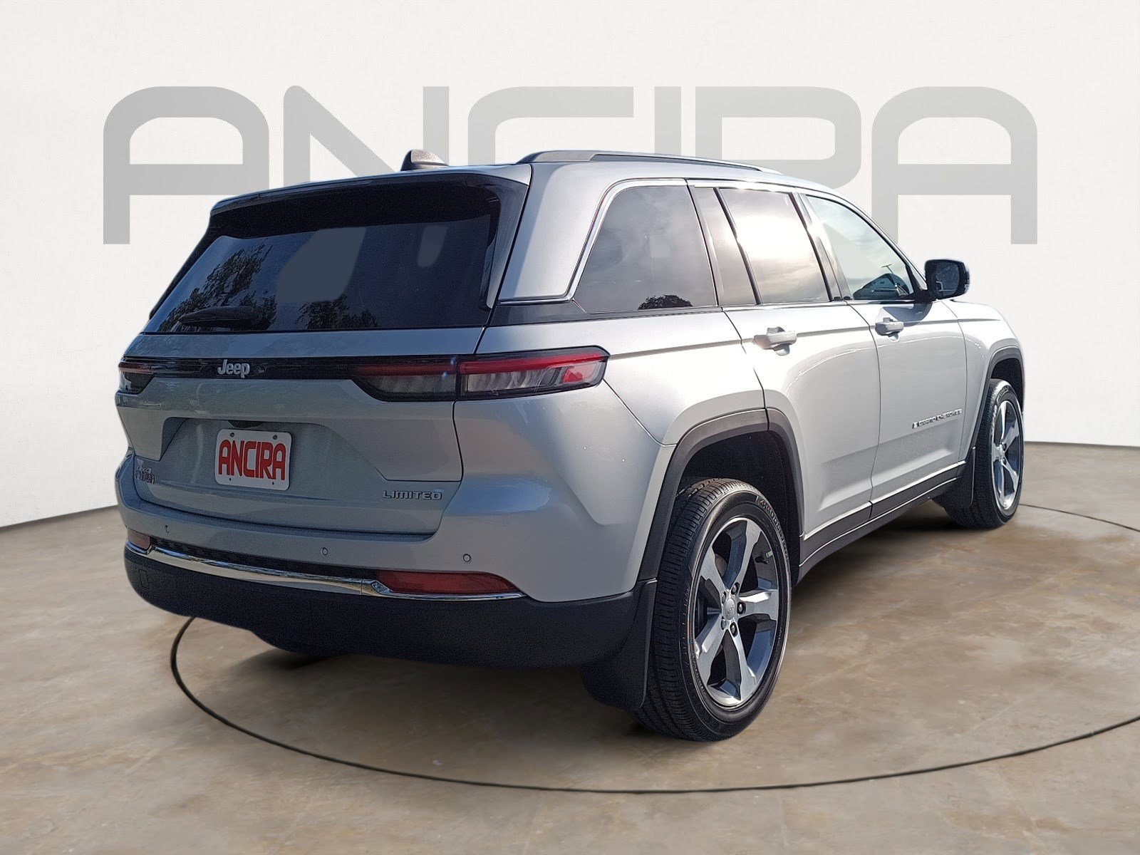 2025 Jeep Grand Cherokee Limited photo 9