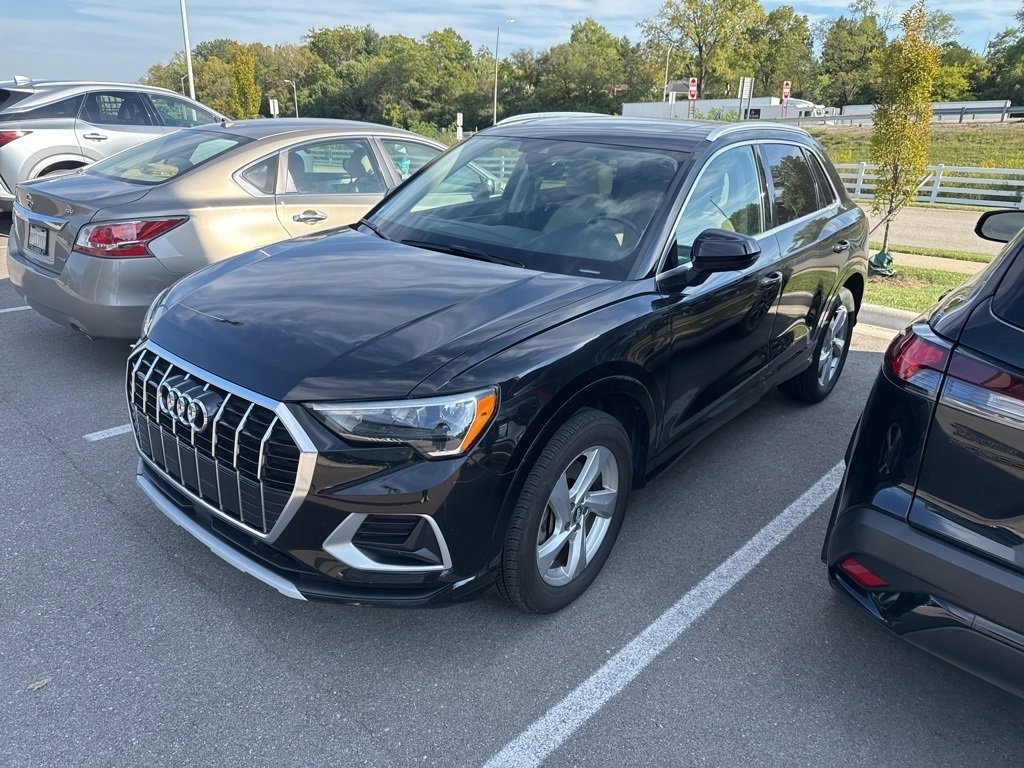 Used 2019 Audi Q3 Premium with VIN WA1AECF31K1075144 for sale in Fort Wright, KY
