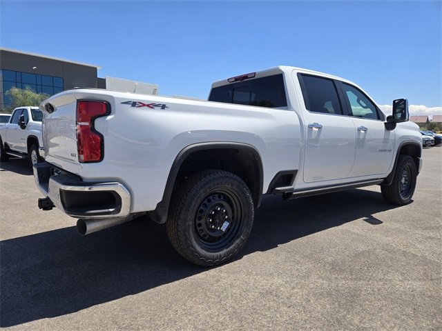 2025 Chevrolet Silverado 2500HD LTZ photo 4