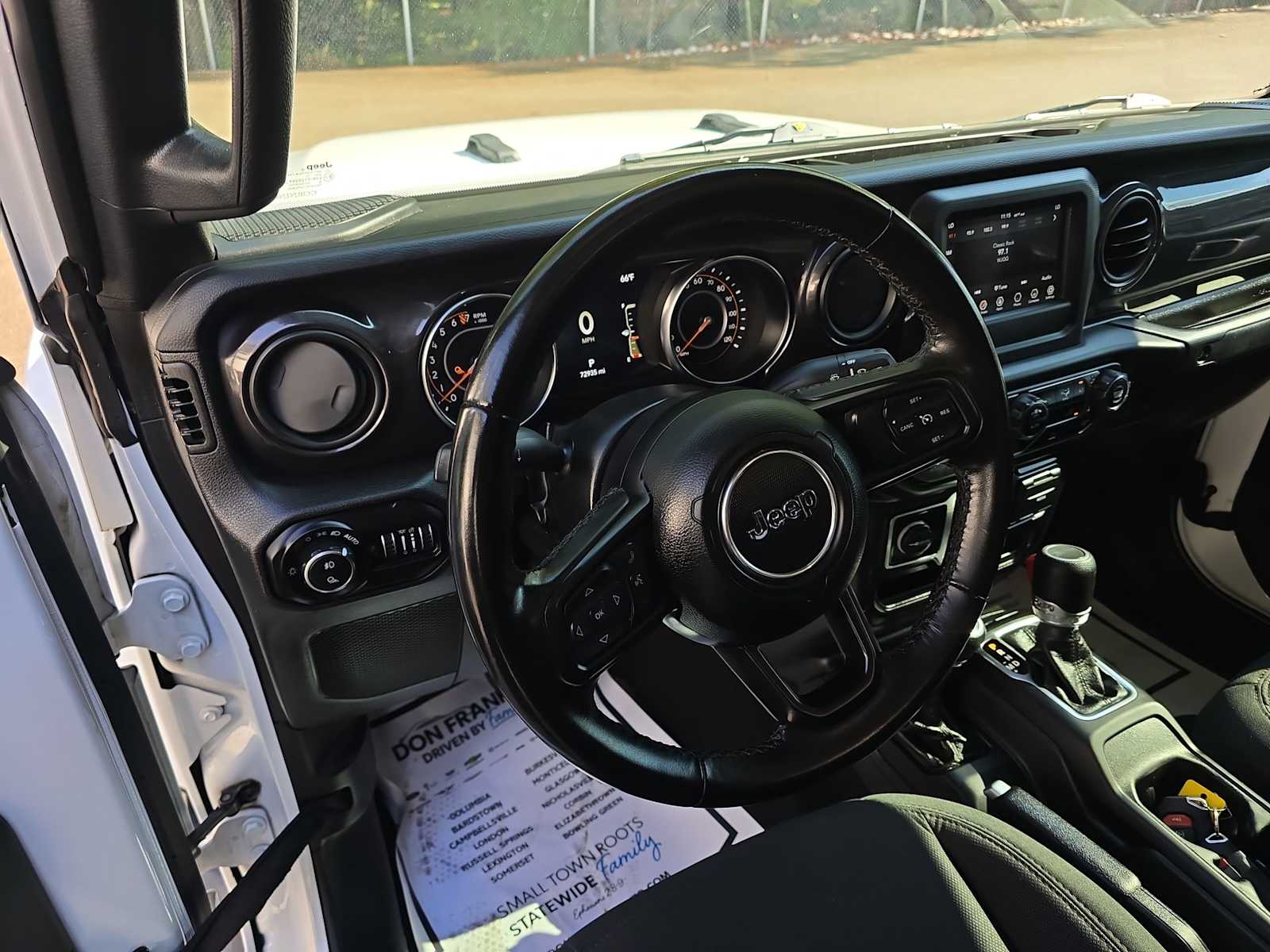 2022 Jeep Gladiator Altitude photo 19