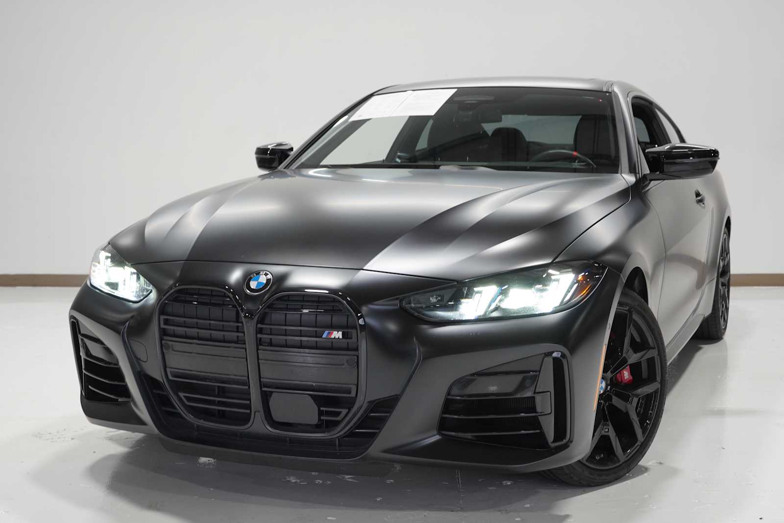 2025 BMW 4 Series M440i's photo