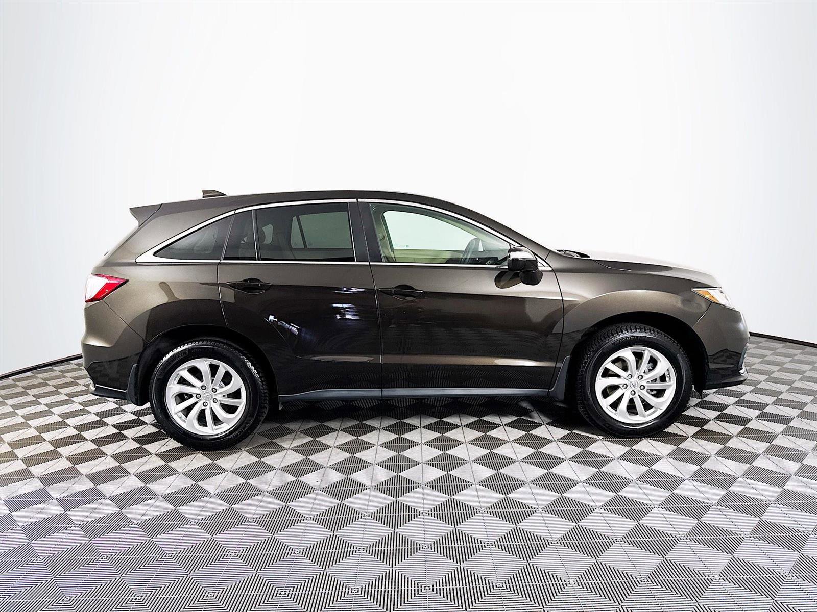 2016 Acura RDX Base photo 4