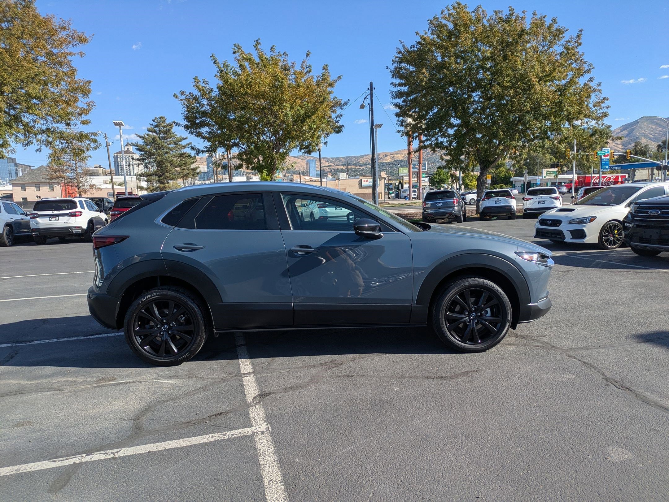 2024 Mazda CX-30 2.5 S Carbon photo 2
