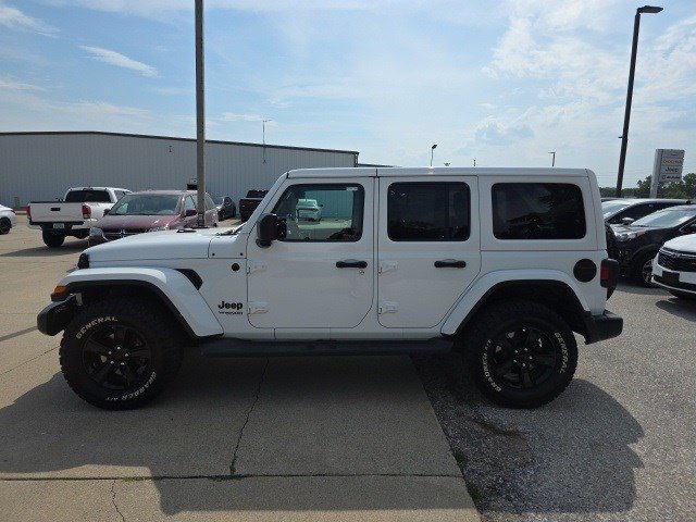 2020 Jeep Wrangler Unlimited Sahara Altitude photo 4