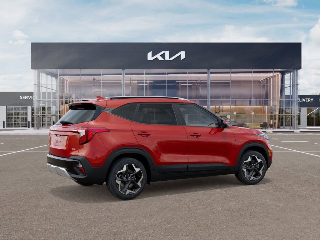 2026 Kia Seltos S photo 5