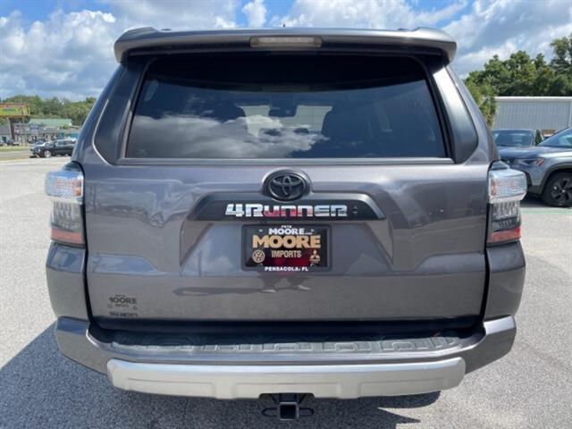 2022 Toyota 4Runner TRD Off-Road Sport photo 4