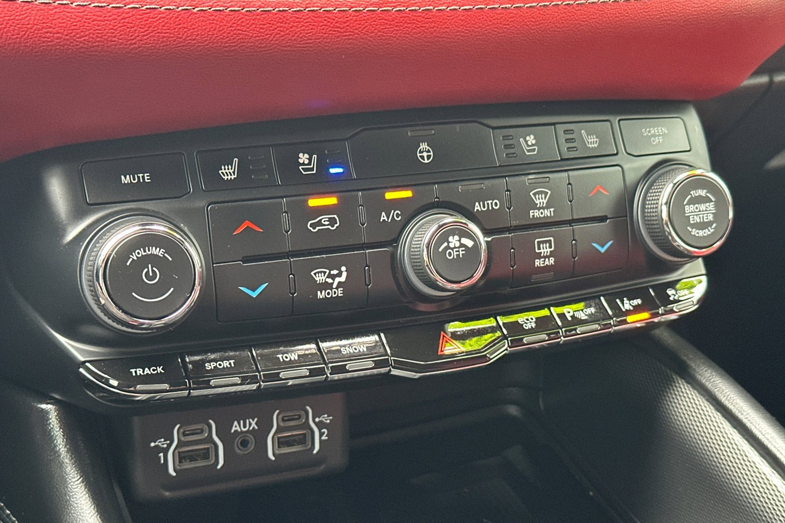 2021 Dodge Durango R/T photo 21