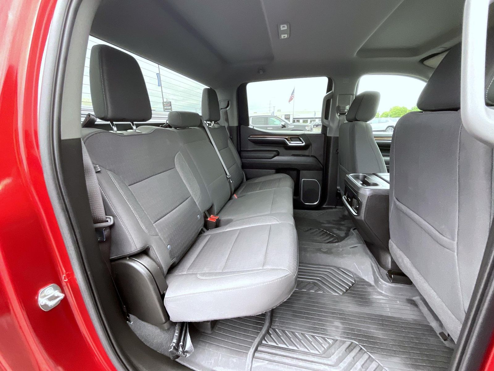 2023 Chevrolet Silverado 1500 RST photo 18