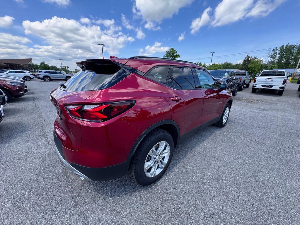 2022 Chevrolet Blazer 2LT photo 3