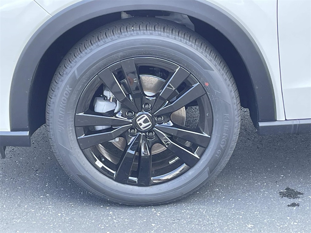 2026 Honda HR-V Sport photo 11