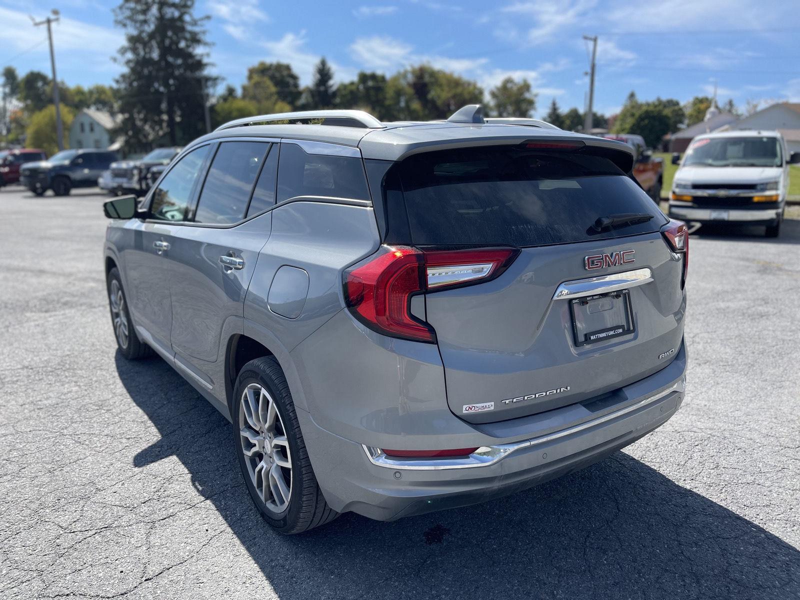 2024 Gmc Terrain Denali photo 7