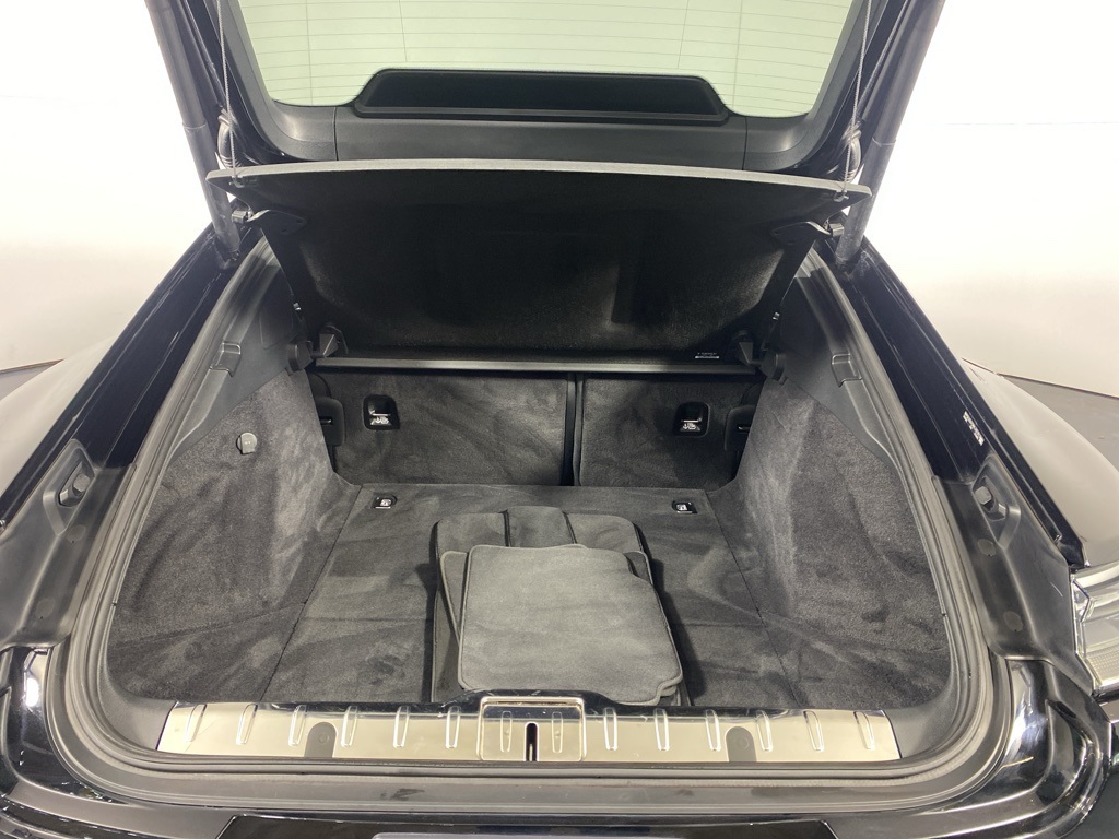 2022 Porsche Panamera 4 Platinum photo 23