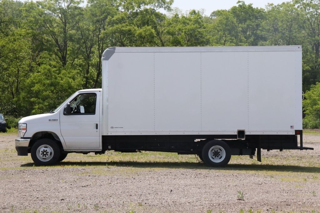 2026 Ford E-450 photo 4