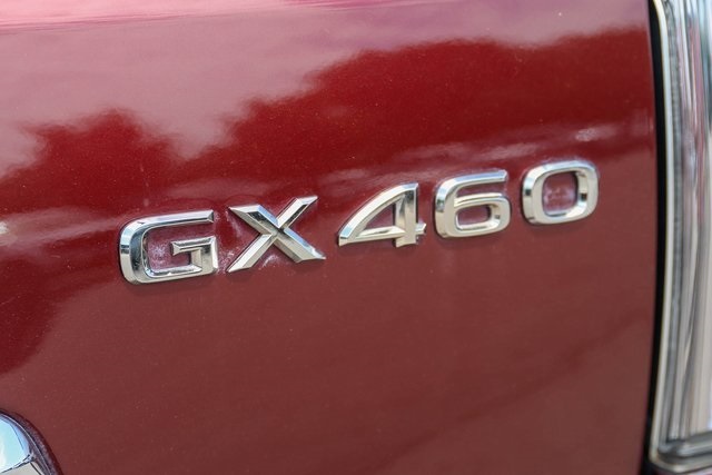 Used 2019 Red Lexus 460 Luxury image 7