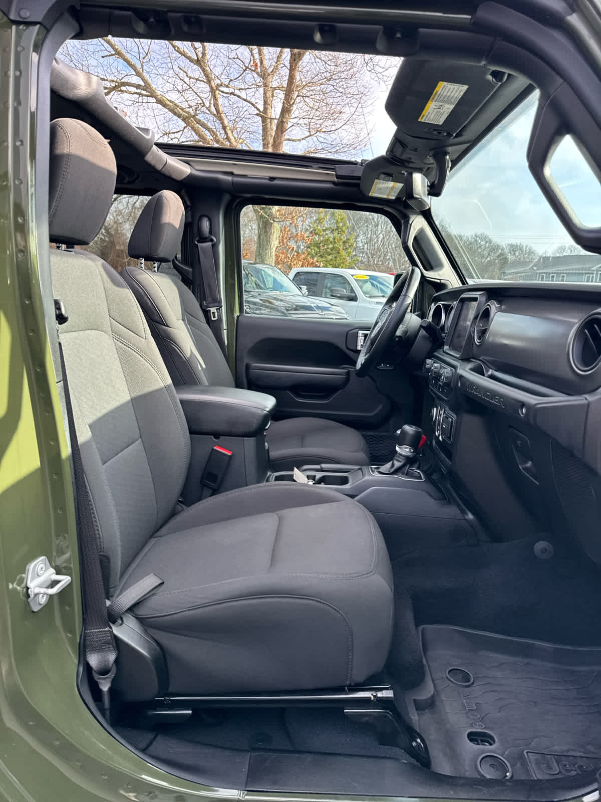 2023 Jeep Wrangler Willys photo 24