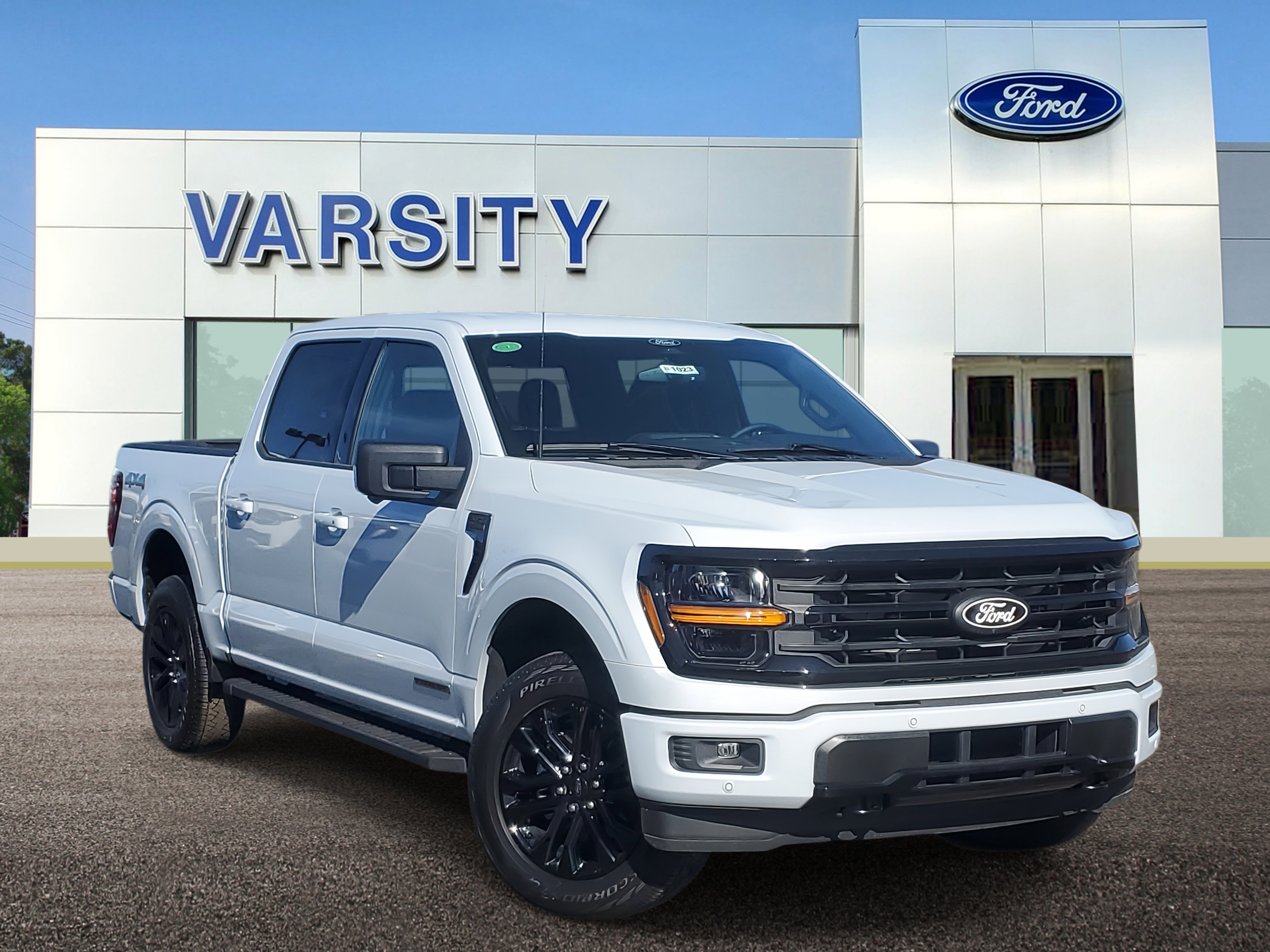2025 Ford F-150 XLT's photo