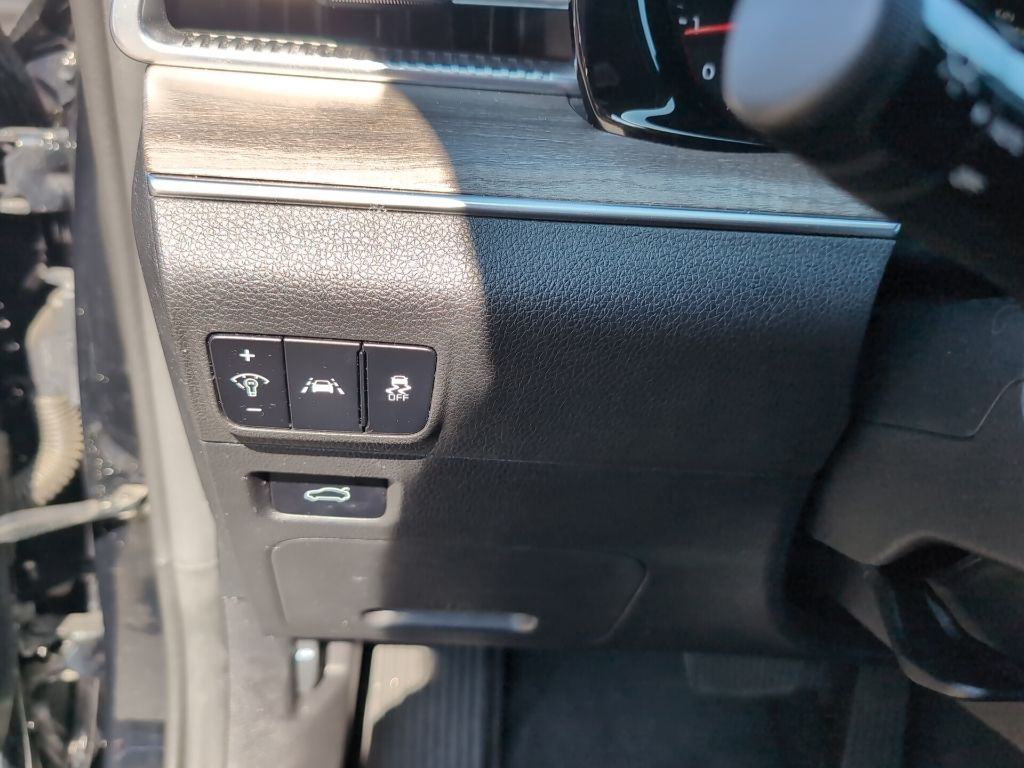 2022 Kia K5 EX photo 20