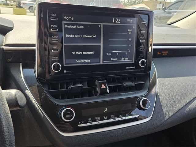 2021 Toyota Corolla LE photo 15