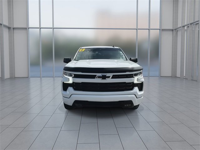 2023 Chevrolet Silverado 1500 RST photo 3