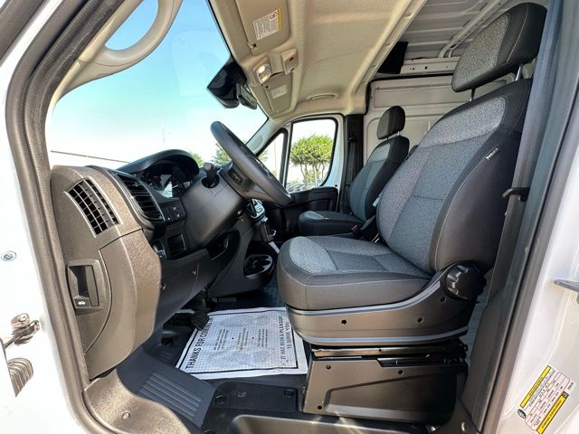 2025 Ram ProMaster 2500 Cargo Van photo 23