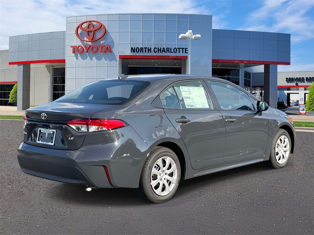 2026 Toyota Corolla LE photo 2