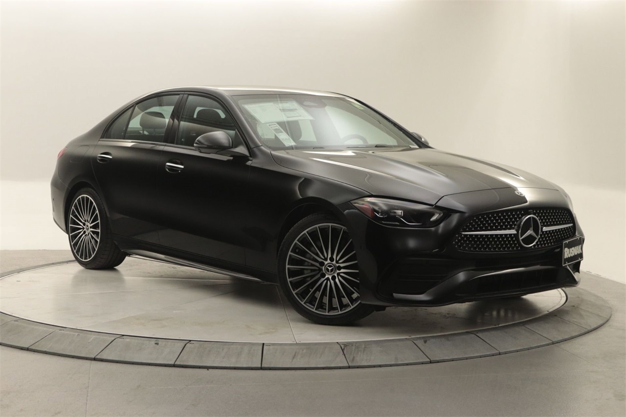 2025 Mercedes-Benz C-Class Sedan C 300's photo