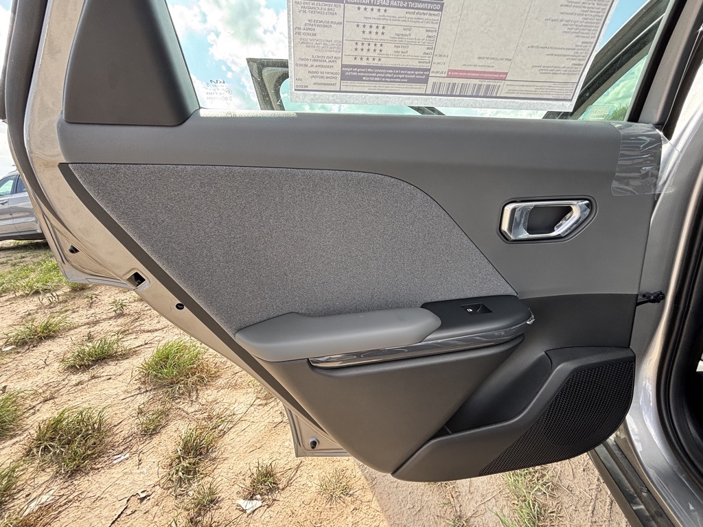 2025 Kia K4 EX photo 18