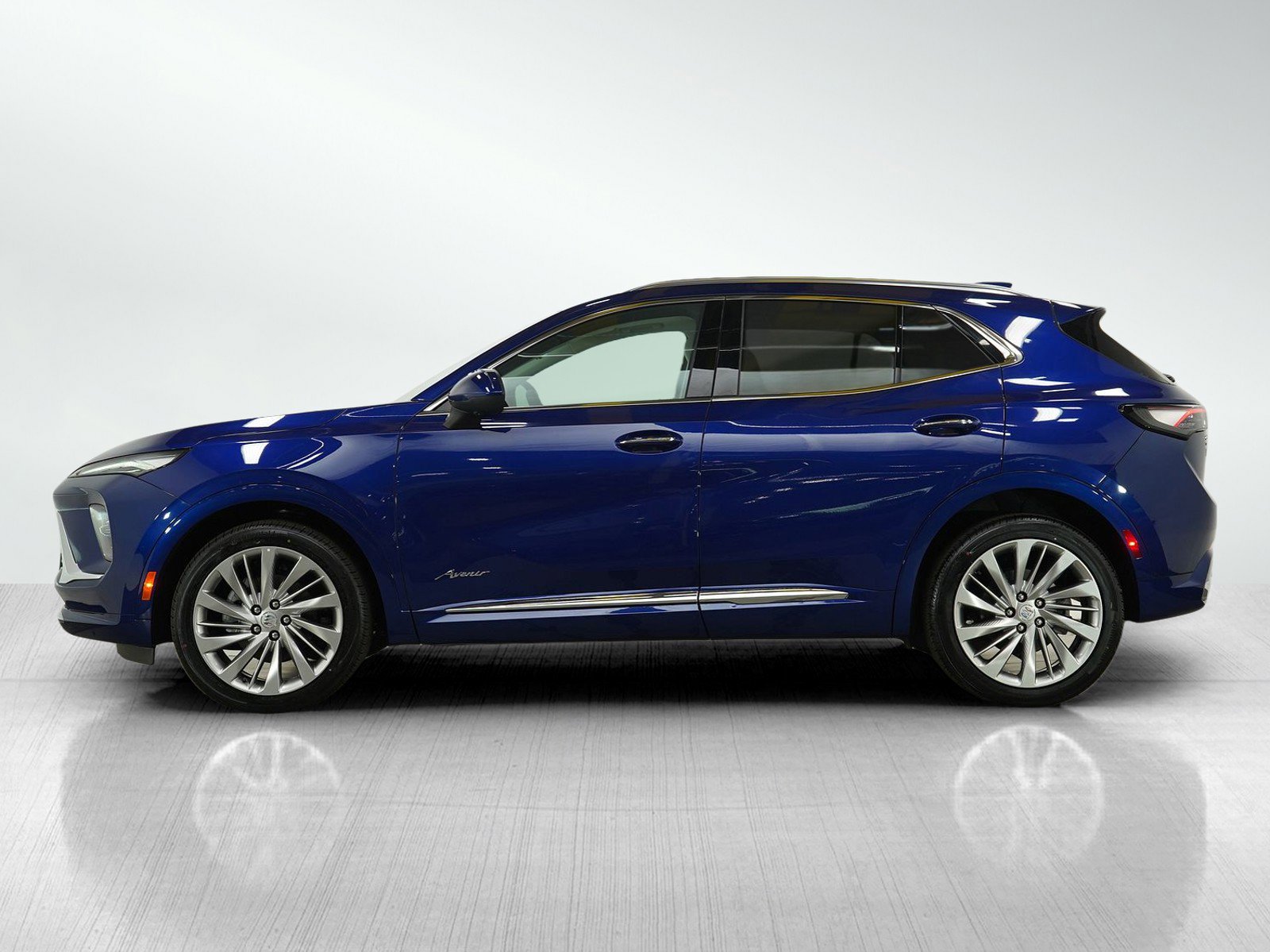 Used 2024 Buick Envision Avenir with VIN LRBFZSE48RD061558 for sale in Bloomington, Minnesota