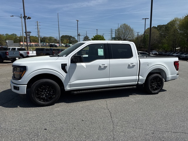 2025 Ford F-150 XLT photo 6