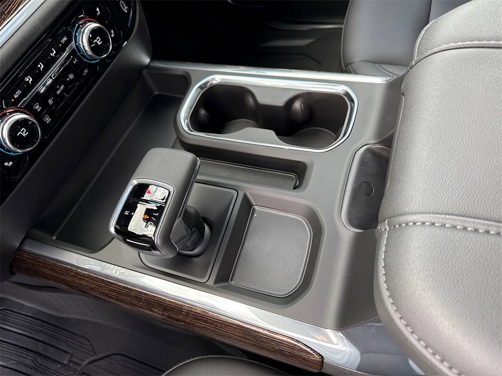 2026 GMC SIERRA - Image 25