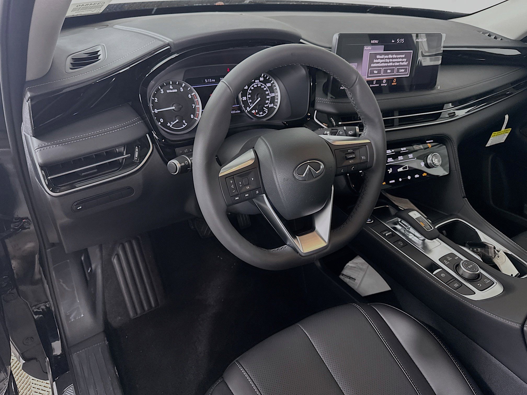 2025 Infiniti QX60 Pure photo 4