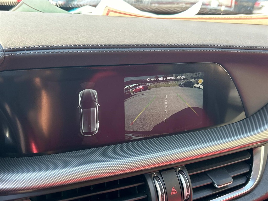 2025 Alfa Romeo Stelvio Sprint Base photo 4