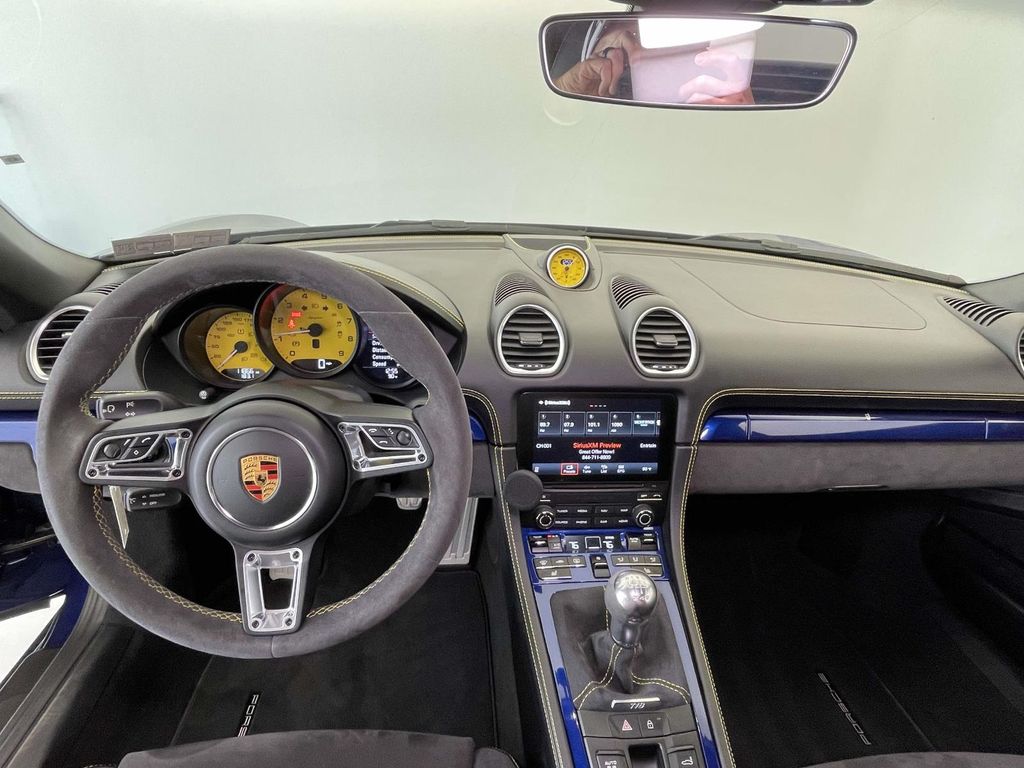 2021 Porsche Boxster Spyder photo 19