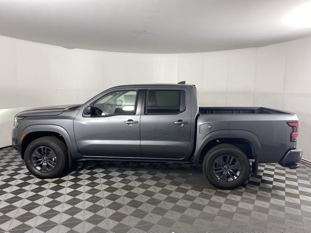 2026 Nissan Frontier SV photo 4