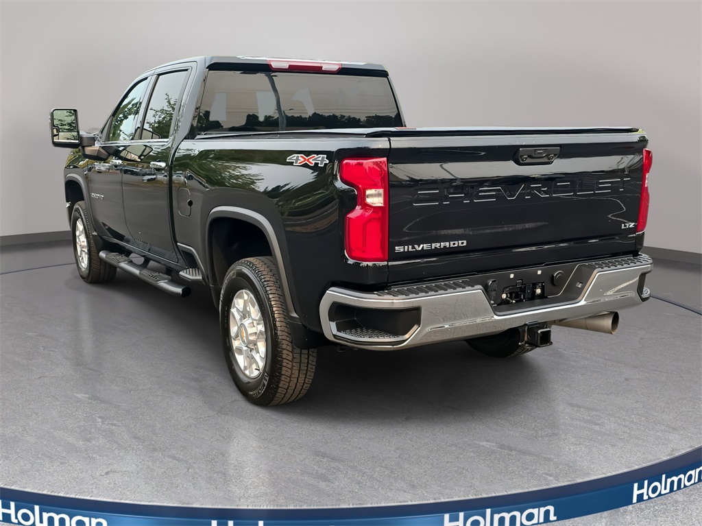 2024 Chevrolet Silverado 2500HD LTZ photo 6