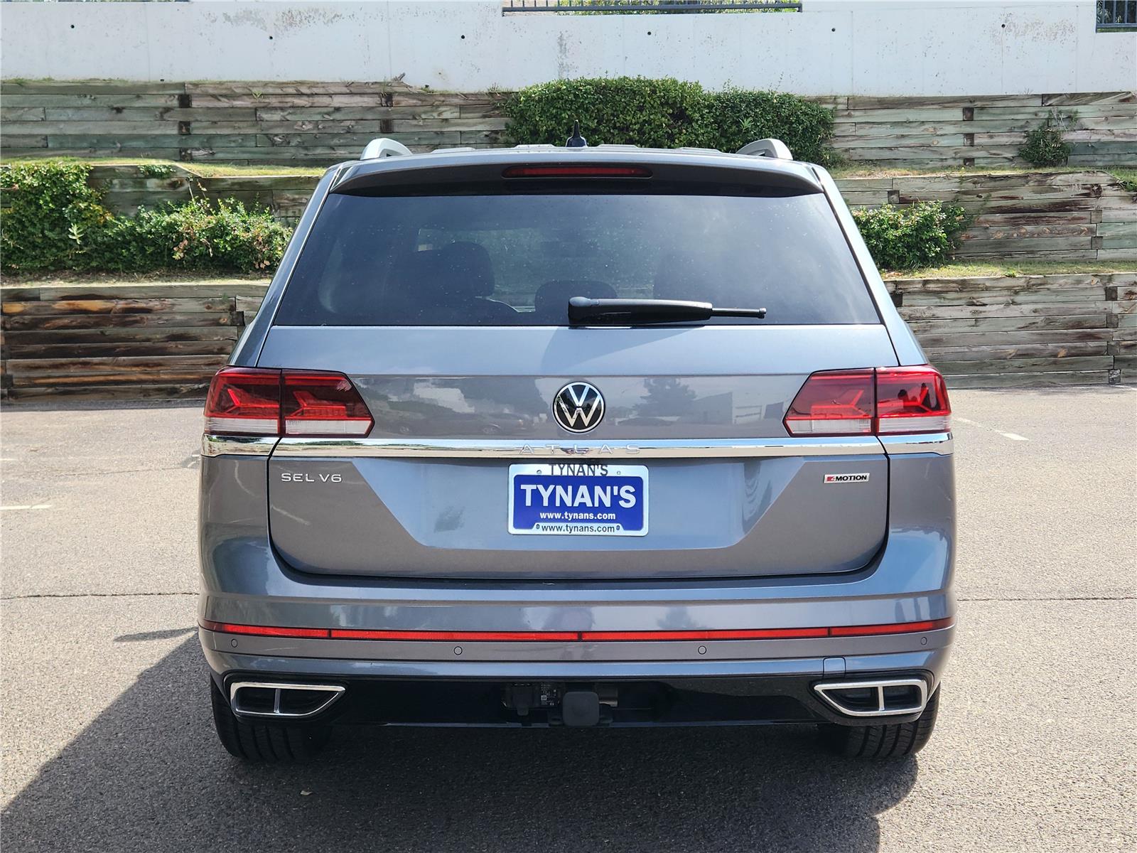 2022 Volkswagen Atlas V6 SEL Premium R-Line photo 3