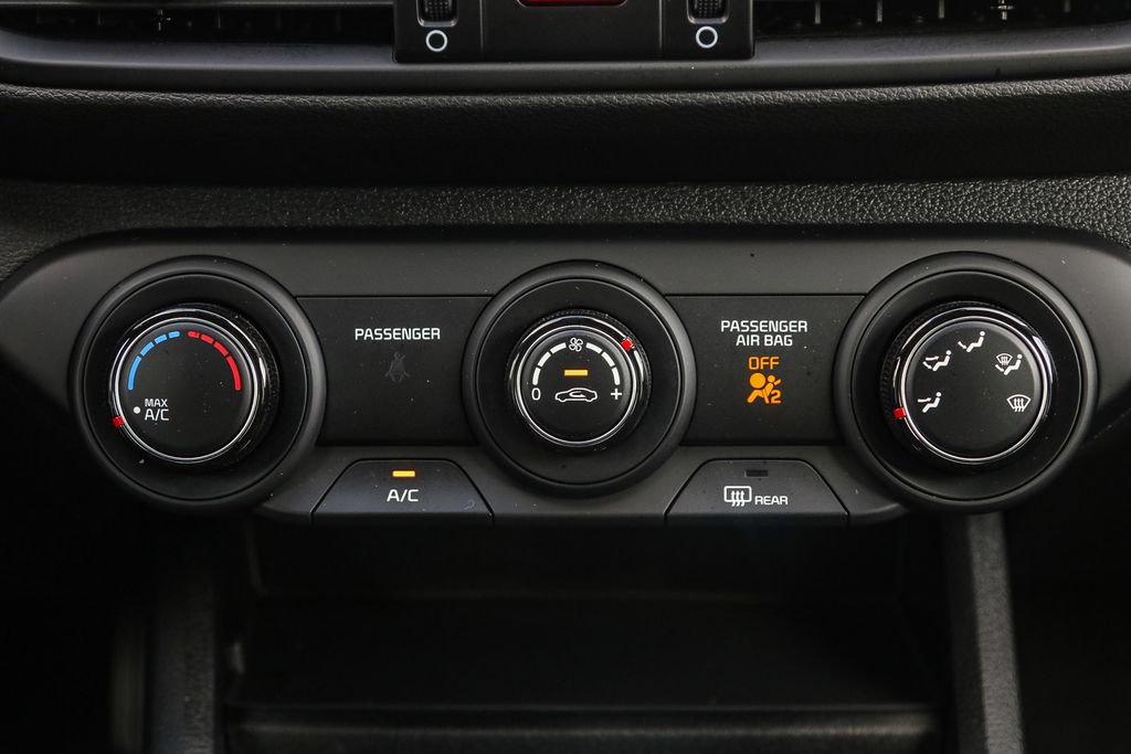 2023 Kia Forte LXS photo 14