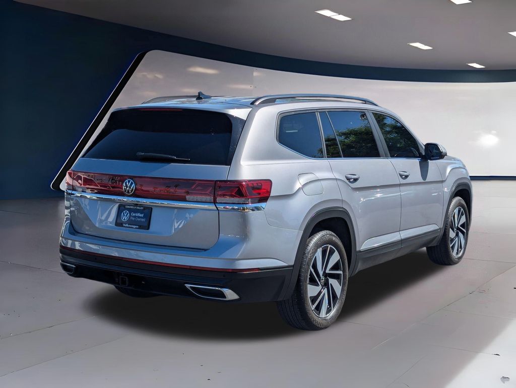 2024 Volkswagen Atlas SE Technology photo 2
