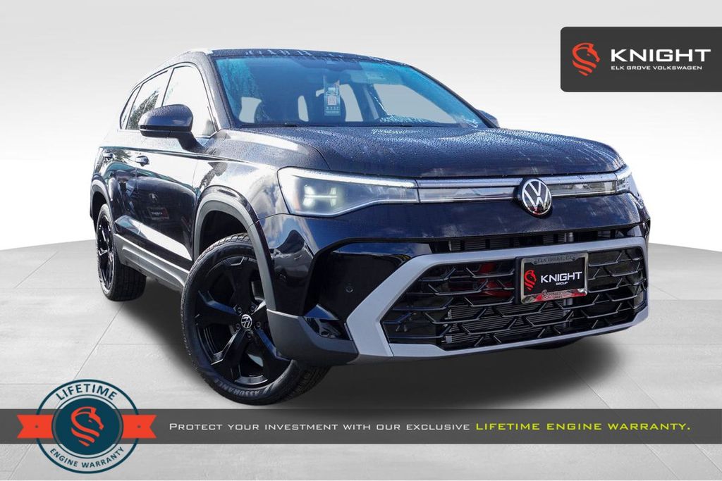 2025 Volkswagen Taos SEL's photo