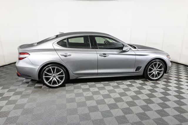 2022 Genesis G70 3.3T photo 25
