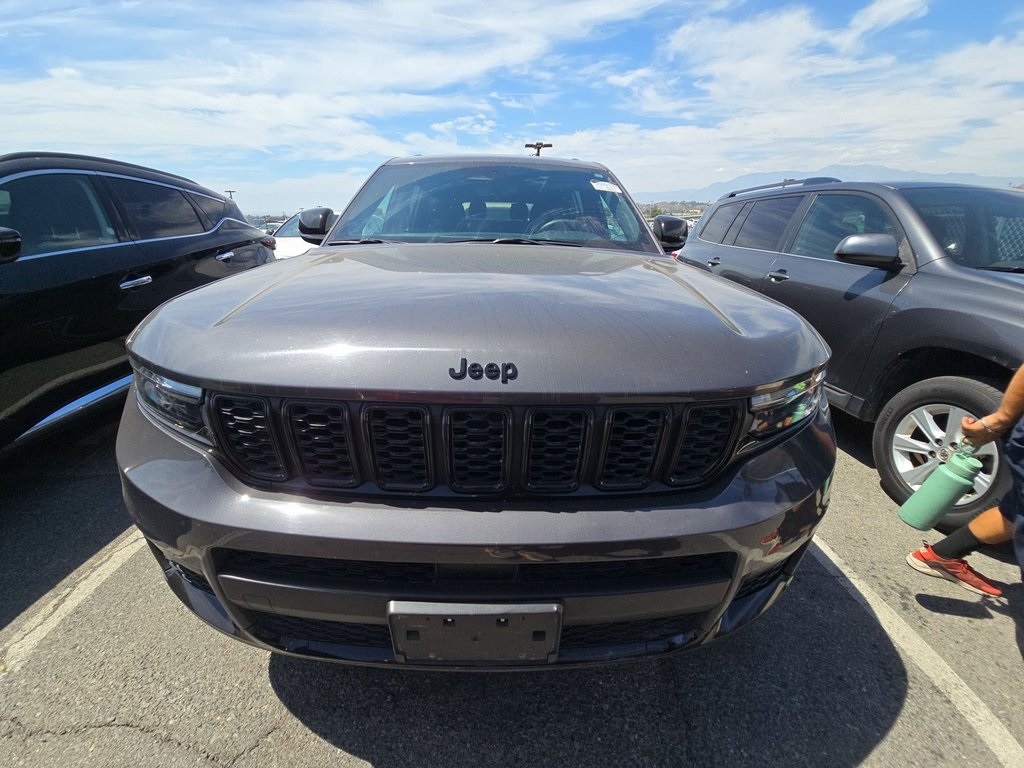 Used 2023 Jeep Grand Cherokee L Altitude with VIN 1C4RJKAG2P8839557 for sale in Kansas City