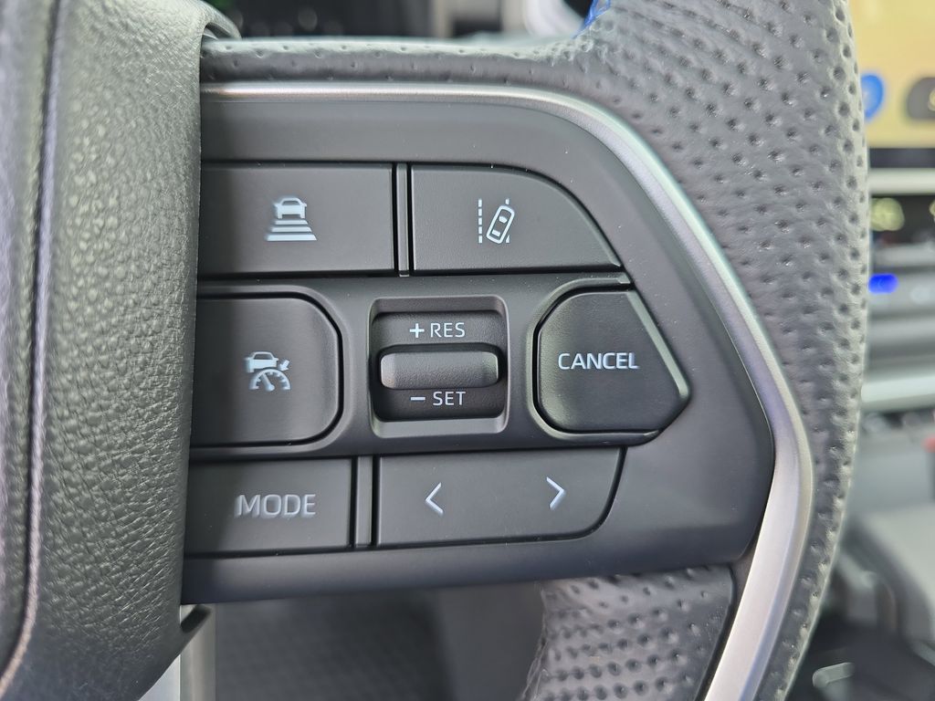 2025 Toyota Tundra Platinum photo 17