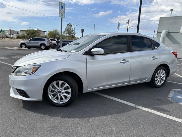 2018 Nissan Sentra S photo 5