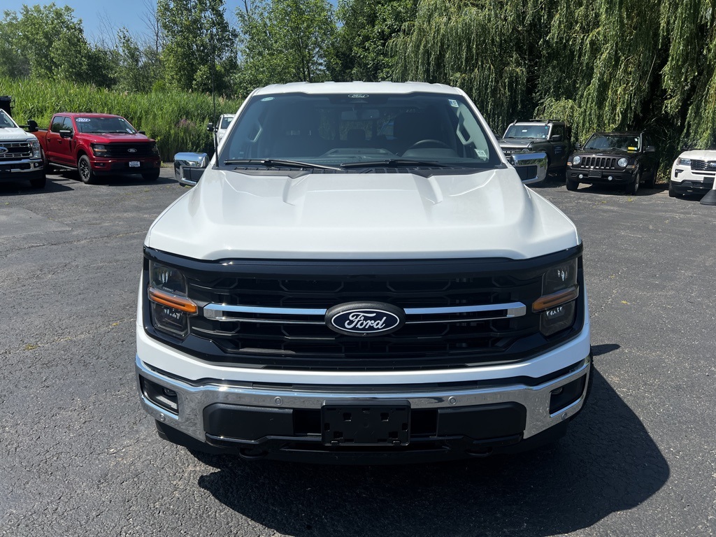 2025 Ford F-150 XLT photo 14