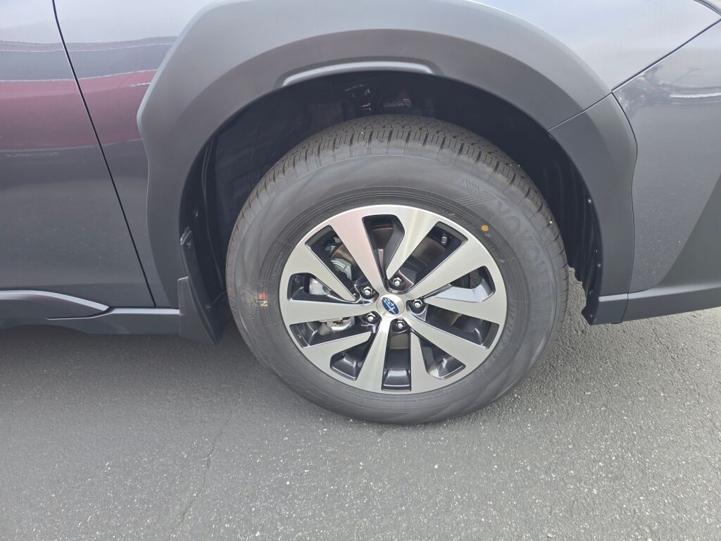2025 Subaru Outback Premium photo 3