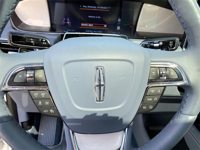 2024 Lincoln Navigator Black Label photo 13