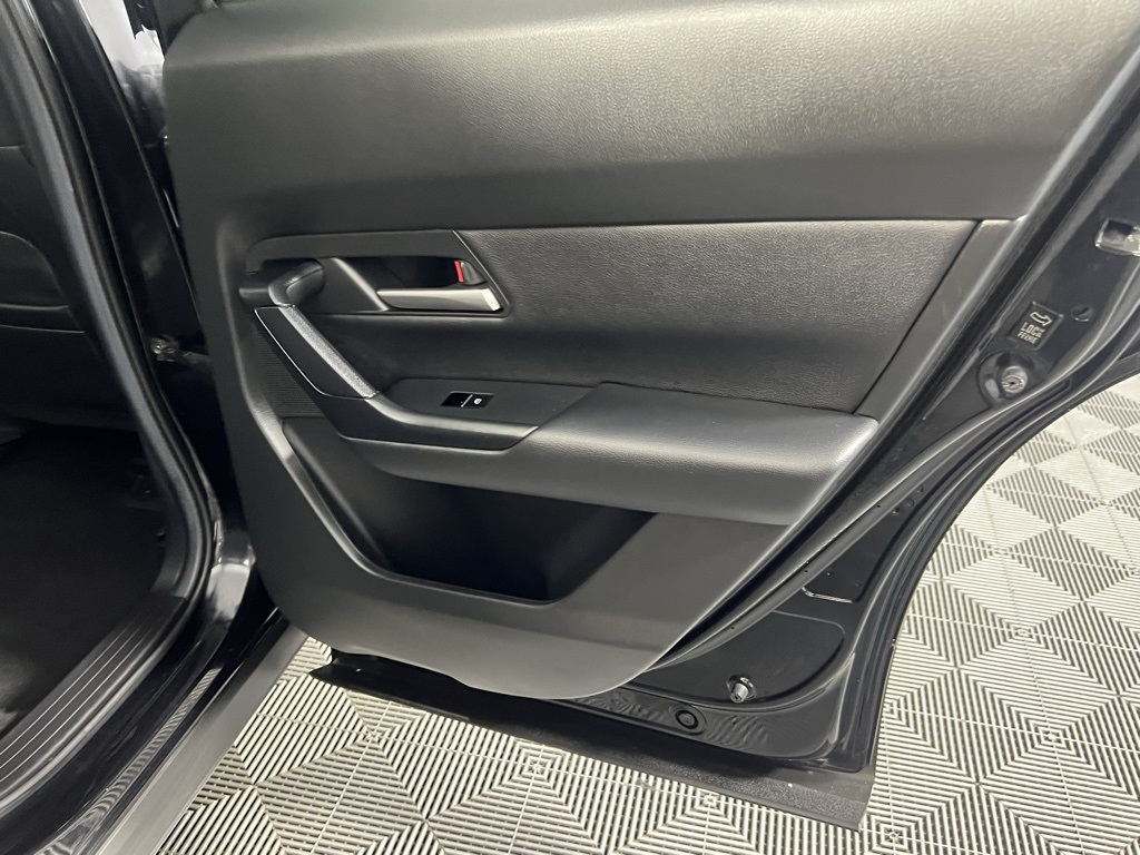 2024 Mazda CX-50 2.5 S Preferred photo 21